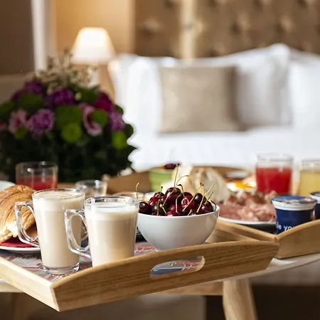 Couette-café Le Del Barone 4*